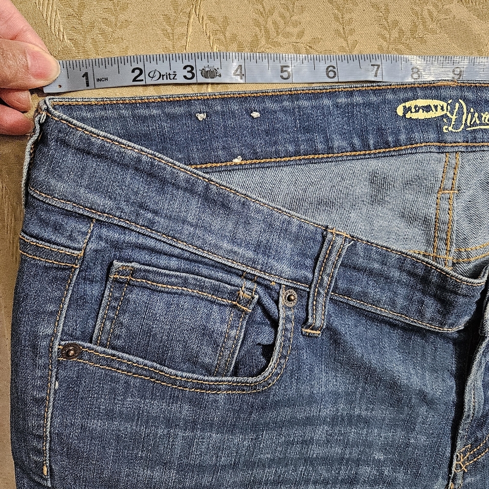 Old Navy Diva Denim Jeans - Picture 5 of 13
